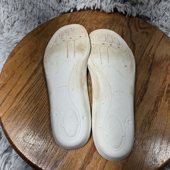 Newton Gravity 10 Womens Size 10.5 Black/Blue Running Shoes Sneakers W000221B - Picture 13 of 13